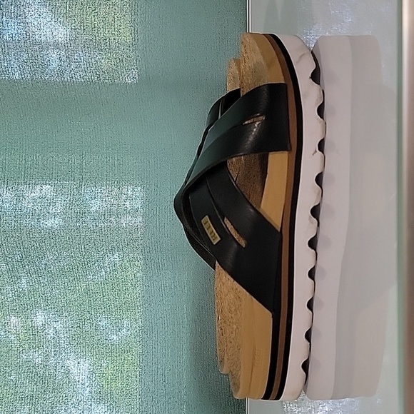 Women's REEF Cushion Bloom Hi Platform Fashion Sandal, Black, Size 6, EUC - Picture 6 of 14